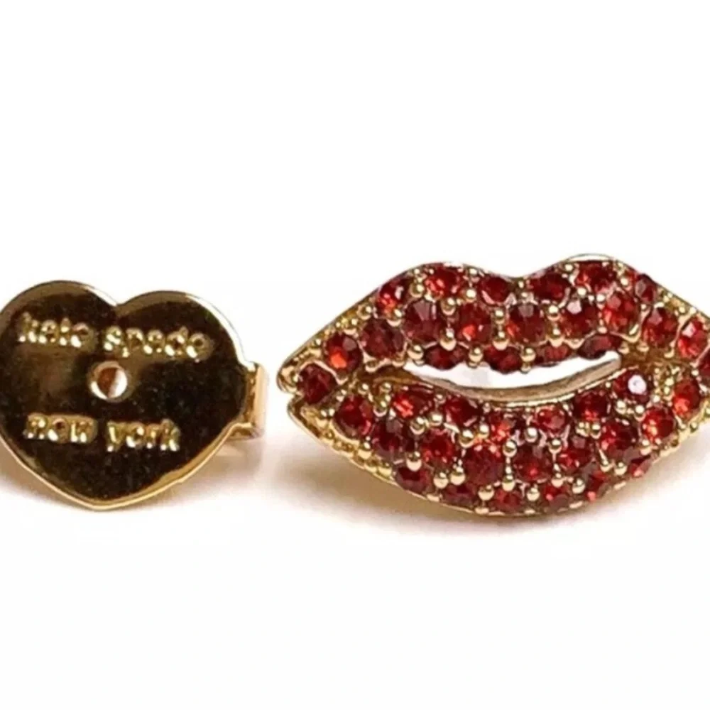 Kate Spade Kiss Kiss Lips stud earrings‎ NWT